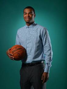 少年投身羽 少年投身羽