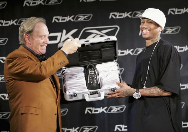 安排在三到 安排在三到